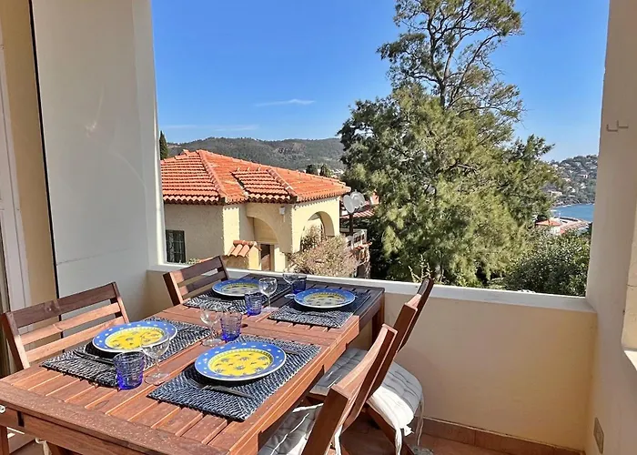 Et Terrasse Vue - Les Cles De L Esterel * Saint-Raphael (Var)